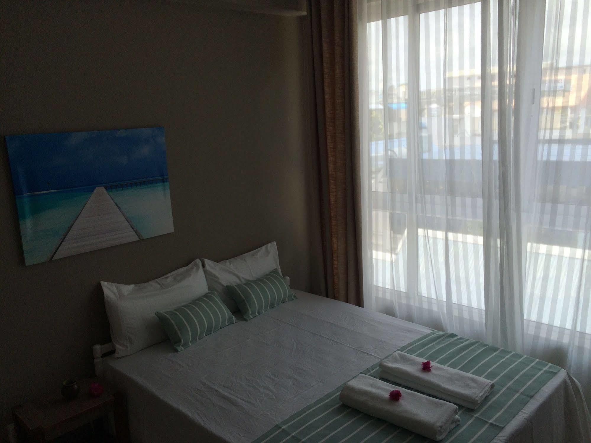 Seaview Holiday Apartments Grand Baie Esterno foto